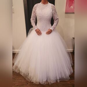 Carolina Herrera Wedding Dress Size 10